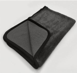 Serviette de séchage torsadée personnalisable, avec détails en microfibre ultra-fine, idéale pour l'entretien automobile. - Product Image 4