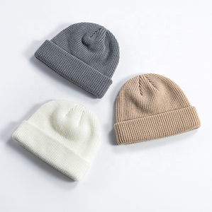 Personnalisé Laine Cuir Patch Broderie Logo Skully Tricoté <span class=keywords><strong>Cachemire</strong></span> <span class=keywords><strong>Bonnet</strong></span> D'hiver Chaud Casquettes Chapeaux Pour Femmes Et Homme - Product Image 4