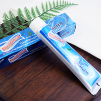 Dentifrice blanchissant à la menthe originale 130g pour une haleine fraîche naturelle, des dents propres et saines, réduit la plaque dentaire, fabrication OEM
