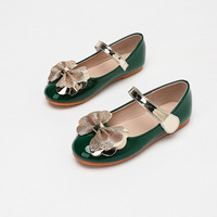 Großhandel Freizeitschuhe, elegante Schuhe, Bootsschuhe für Mädchen, formelle Damenschuhe, Schulschuhe für Mädchen, flache Schuhe für Mädchen