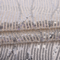 Nouveau style personnalisé, magnifique tissu en tulle à paillettes brodé, maille pour robes de soirée