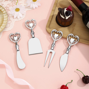 Ensemble de couteaux à fromage en forme de cœur, acier inoxydable, 4 pièces, couverts de cuisine, outils de service pour le beurre et les desserts - Product Image 3
