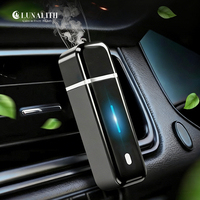 Diffuseur d'air électrique USB intelligent moderne pour voiture avec clip de ventilation et personnalisation du parfum |   Diffuseur d'arômes intelligent programmable pour voiture