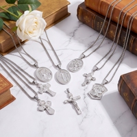 Colliers pendentifs croix vintage en acier inoxydable avec chaîne maille forçat, bijoux religieux