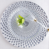 Plaques de présentation en plastique de 13 pouces Fournisseur de mariage populaire sous une assiette de 33cm 13 pouces Plastique rond galvanisé argent et or de haute qualité