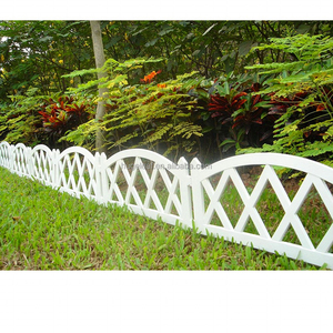 Lightweight Outdoor Path Fence Panels Garden Plastic White Picket for Home Decoration - Product Image 1