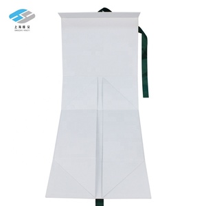 Tùy Chỉnh Bạc Cube Lấp Lánh Ba Chiều Không Thấm Nước Gấp Từ Wedding Hộp Quà Tặng Matt Cán Thân Thiện Với Môi Giấy - Product Image 5