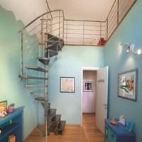 Escaliers en colimaçon en acier et bois minimalistes, économiseurs d'espace, étroits, modernes, pour villa, prix imbattable chez CBMmart