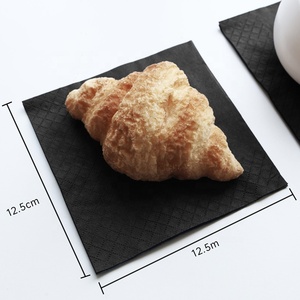 100% Hot bán 2ply 25x25cm dùng một lần cá nhân giáng sinh Cocktail khăn ăn vàng/bạc dập biểu tượng tùy chỉnh cho các bên - Product Image 4