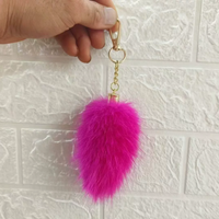 Porte-clés de voiture artisanal en fausse fourrure de renard pour femme, breloque de luxe en cuir pour sac à main