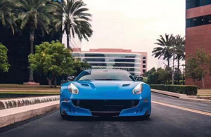 ชุดแต่งคาร์บอนไฟเบอร์แห้งสำหรับ Ferrari F12 TDF ชุดคาร์บอนไฟเบอร์กันชนหน้า-หลัง สเกิร์ตข้าง ดิฟฟิวเซอร์ ฝากระโปรง - Product Image 4
