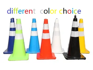 Cône de signalisation routière en PVC de 75 cm, couleur orange rouge, avec base en caoutchouc, vente en gros pour entrepôts - Product Image 4
