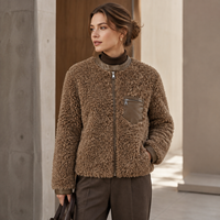 Manteau court en laine pour femme, sur mesure en usine, col rond, fermeture éclair, veste Teddy en laine avec poche en cuir, commande en gros OEM