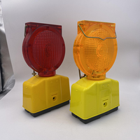 Großhandel Wasserdichte Solar-LED-Warnleuchte mit Hoher Helligkeit für Straßensicherheit bei Nacht