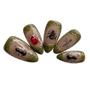 Uñas postizas personalizadas hechas a mano, 10 unidades, diseño 3D de araña de acrílico, estilo Halloween, almendradas, de cobertura completa, cuadradas, de alta calidad, tipo stiletto. - Product Image 4