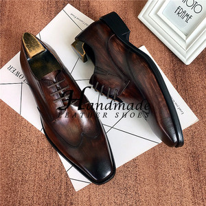 Chaussures Oxford montantes pointues en cuir véritable italien pour hommes, faites à la main, brodées et sculptées, avec trois connecteurs - Product Image 4