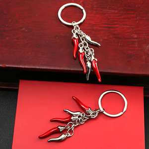 Llavero de Chile <span class=keywords><strong>Rojo</strong></span> de Aleación de Zinc, Recuerdo Turístico de Italia, Llavero de Chile <span class=keywords><strong>Rojo</strong></span> en 3D para la Buena Suerte - Product Image 2