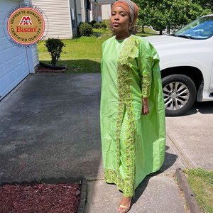 Ensemble 2 Pièces <span class=keywords><strong>Boubou</strong></span> <span class=keywords><strong>Bazin</strong></span> Africain Avec Doublure Broderie Pierres Mali Original Riches Robes de Mariée Dashiki pour Femmes - Product Image 1
