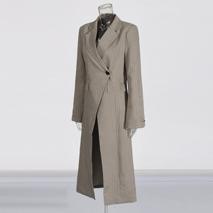 Bettergirl 2024 Autumn New Temperament Commuter Wind Waist Slimming Striped <strong>Coat</strong> Silhouette Slit Buckle Long <strong>Trench</strong> <strong>Coat</strong> - Product Image 3
