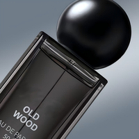 Nouveau parfum pour homme à l'agarwood d'ébène, sensation haut de gamme, longue tenue, parfum vietnamien populaire