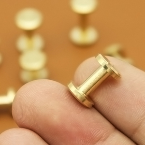 Juego de tornillos de libro de latón Chicago 10X6mm Kit de tornillos de encuadernación Chicago para decoración de cuero DIY remache de encuadernación - Product Image 3