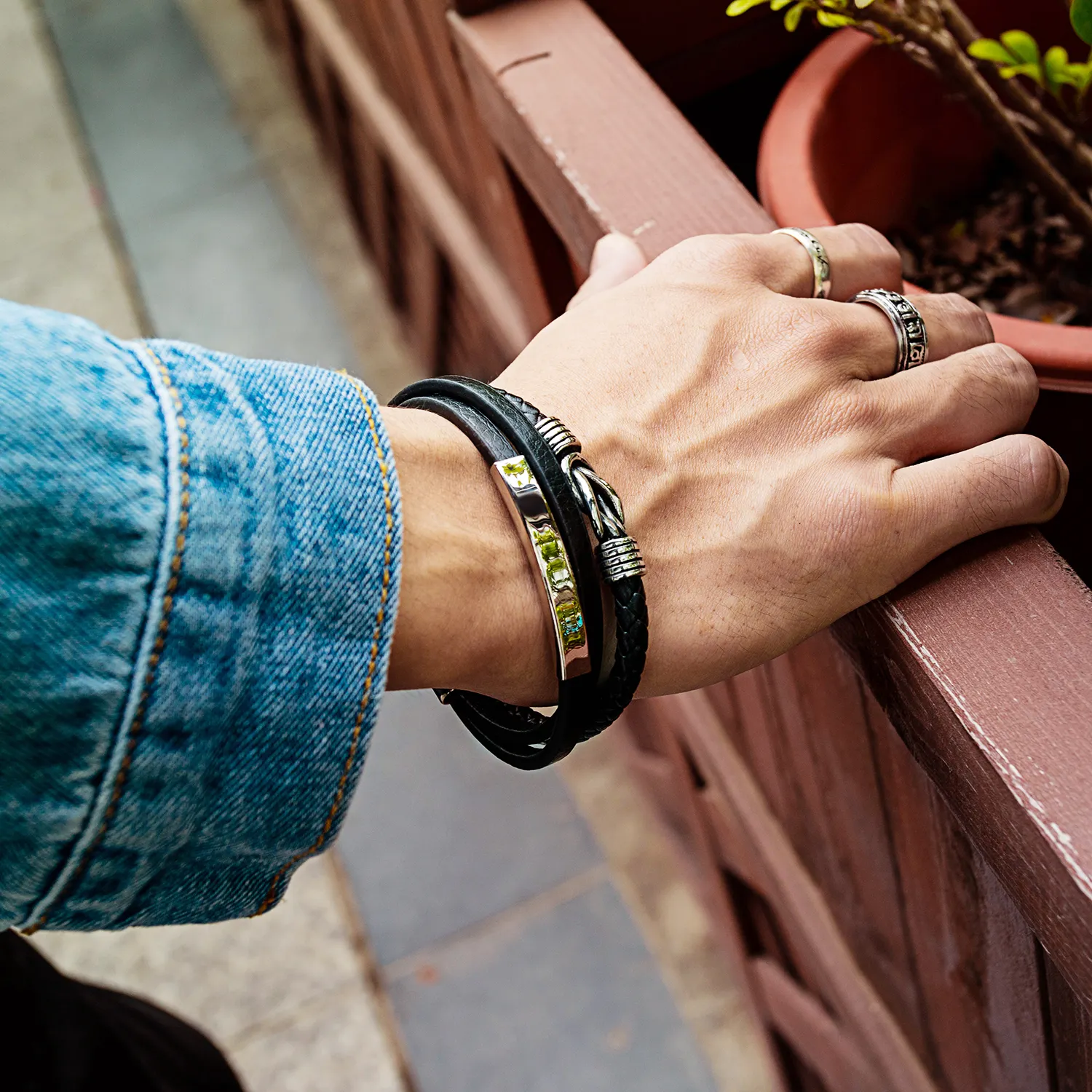 Bracciale in pelle Vintage in acciaio inossidabile di personalità personalizzata all'ingrosso di gioielli per uomo