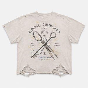 Camiseta Urbana Personalizada de Algodón Pesado de 300GSM con Lavado Desgastado, Estilo Oversize, Corte Recto y Gráfico de Pedrería para Hombre - Product Image 2