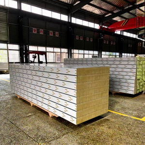 Panneaux sandwich durables en <span class=keywords><strong>laine</strong></span> <span class=keywords><strong>de</strong></span> <span class=keywords><strong>roche</strong></span> écologiques <span class=keywords><strong>de</strong></span> style design industriel, imperméables et résistants au feu, garantie 5 ans - Product Image 1