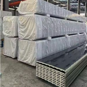 Panneaux d'isolation ignifuges durables de haute qualité <span class=keywords><strong>Épaisseur</strong></span> Tuile en aluminium ignifuge Panneau sandwich imperméable pour toiture - Product Image 3