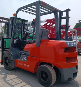 Mini chariots élévateurs japonais de haute qualité 1.5 tonnes 2 tonnes 3 tonnes 3.5t TOYOTA FD30 Diesel 3 tonnes nouveau chariot élévateur électrique d'occasion - Product Image 1