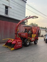 Moissonneuse-broyeuse automotrice 4x4 à 3 rangs avec moteur pour une récolte de maïs, de paille et de fourrage vert à haute productivité
