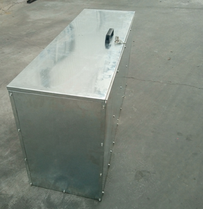<strong>Horse</strong> <strong>Feed</strong> Galvanised Storage <strong>Bin</strong> with Two Shelves - Product Image 5