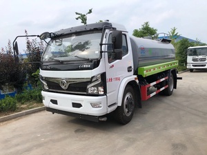 Factory Price Dongfeng 4X2 9000L Water Bowser Truck for Municipal Road Cleaning Dust Control and <b>Irrigation</b> - Product Image 2