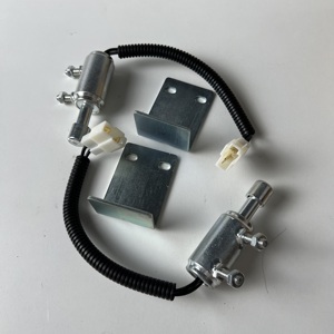 Interruptor de Límite de Elevación para Caja de Carga de Camiones Pesados, 24V 10A, Enchufable, Aluminio, IP65, SPST - Product Image 1