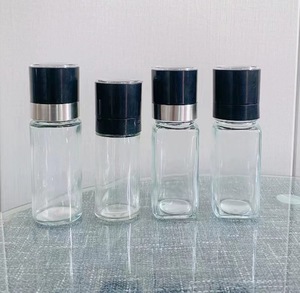 120ml Clear Square Glass Jar with Plastic Lid for <b>Sea</b> <b>Salt</b> Grinder Spice Herb <b>Salt</b> Black Pepper - Product Image 6