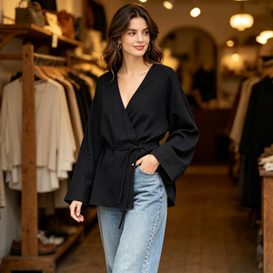 Chemisier noir à col en V pour femme, coupe carrée, manches longues, ceinturé, tissé, décontracté, pour le printemps - Product Image 3