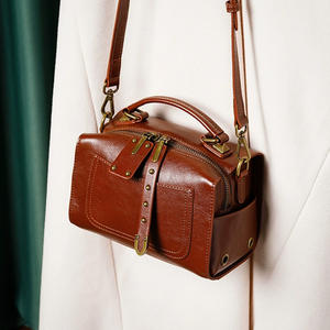 Nouveau Sac à Main Tendance en Cuir Véritable pour Femme – Sac Bandoulière Coussin Chic pour Dames – Pochette Cosmétique Élégante - Product Image 1