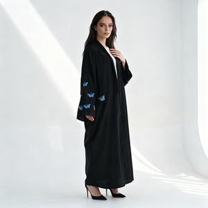 Robe Abaya en polyester imprimée, design moderne et décontracté, pour femmes musulmanes, vente en gros, fabricant de Chine. - Product Image 4