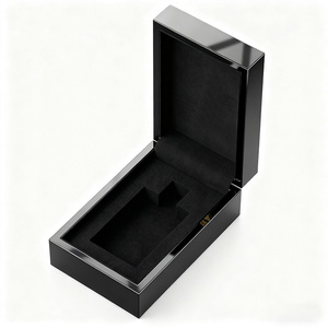 Botella de perfume de madera con logotipo personalizado de lujo y <span class=keywords><strong>caja</strong></span> de embalaje de aceite esencial cosmético <span class=keywords><strong>Rectangular</strong></span> <span class=keywords><strong>MDF</strong></span> reciclable - Product Image 3
