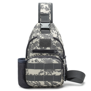 Bolso Bandolera de Poliéster de Moda con Puerto de Carga USB, Bolso Táctico MOLLE para Exteriores - Product Image 3