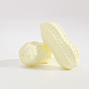 Nouveau jouet sonore pour chien PipiTao pour le commerce électronique transfrontalier, un moyen amusant de soulager l'ennui, un jouet réaliste en forme d'arachide pour chien. - Product Image 2