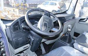 شاحنات بضائع مستعملة من Sinotruk حمولة 5 طن، شاحنة Howo خفيفة بصندوق قلاب جانبي، شاحنات صغيرة ديزل 4x2 مجددة للبيع - Product Image 6