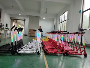 <span class=keywords><strong>Freestyle</strong></span> — <span class=keywords><strong>trottinette</strong></span> électrique pour enfants, Kick, avec lumière LED - Product Image 5