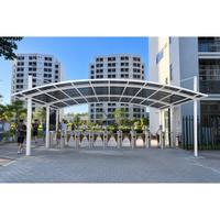 Abri de voiture moderne en aluminium robuste, options de taille et de couleur personnalisables, kit d'installation modulaire facile pour jardin et cour arrière