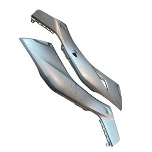 Pannelli Laterali Sinistro e Destro Yamaha XMAX 300 2017 - Set di Carene in Plastica Usate - Product Image 1