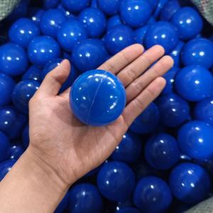 Usine en gros 5.5cm 6cm 7cm 8cm boules de fosse blanches boules de fosse d'intérieur pour aire de jeux couleurs vives jouet de bain boules creuses douces - Product Image 4