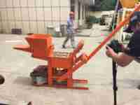 Machine manuelle de fabrication de briques interverrouillées pour la maison, modèle 2-40, pour blocs creux en argile