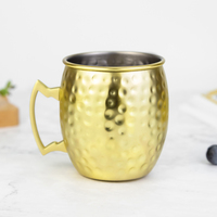 Tasse à Moscow Mule martelée 550 ml avec logo personnalisé OEM, en acier inoxydable 304, avec poignée en cuivre, pour bar, restaurant, hôtel