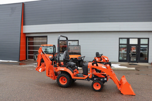 อุปกรณ์เสริมสำหรับรถแทรกเตอร์สวน BX23S 4WD รุ่นตักดินหน้าและขุดหลัง พร้อมเครื่องยนต์ 21 แรงม้า ผลิตจากโรงงาน ใช้งานได้หลากหลาย ให้ผลผลิตสูง - Product Image 5