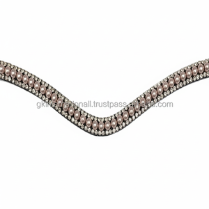 Dernière conception toute forme 100% bande de front de cheval en cuir véritable pleine fleur pour bride avec cristaux à 3 rangées et perle rose clair bling - Product Image 1